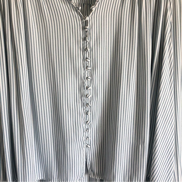 Free People Modern Muse Striped Blouse Blue White Crepe Hi Lo - Picture 13 of 15